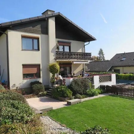 Grossraumige Ferienwohnung *